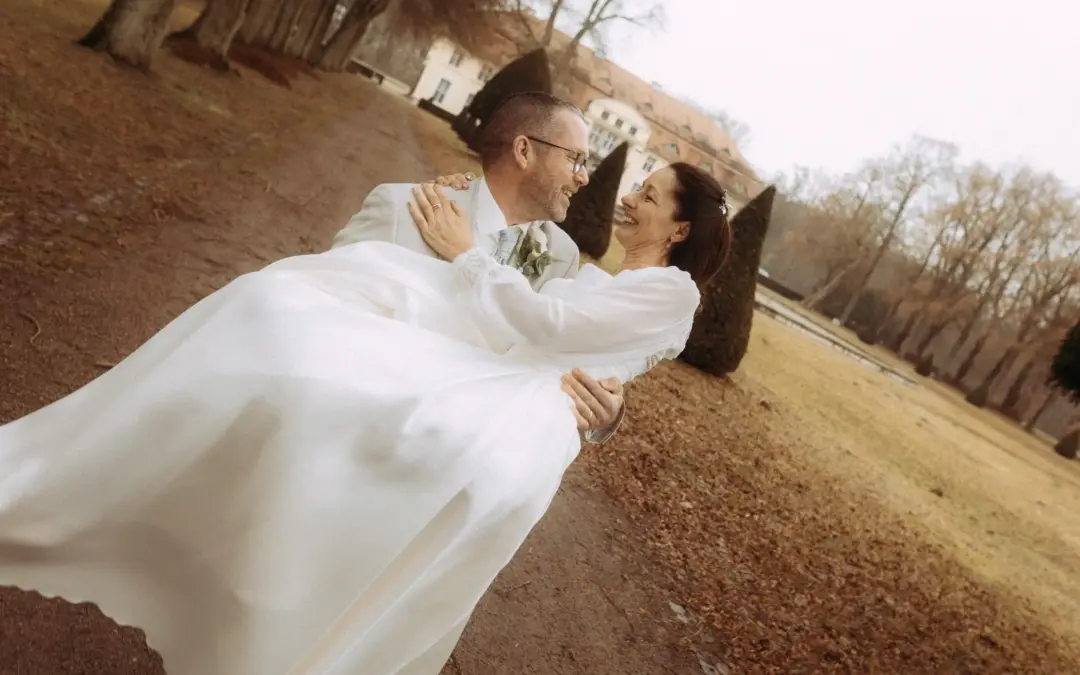 Wann solltet ihr euren Hochzeitsfotografen buchen?